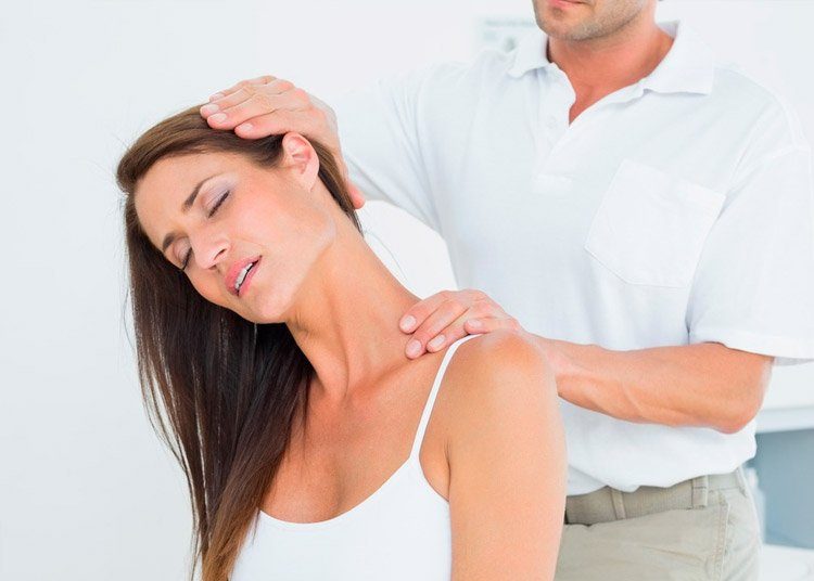 Chiropractic Treatment For Neck Pain Relief